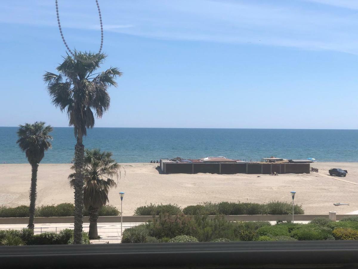 Appart Face A La Mer Les Pieds Dans L'Eau Canet-en-Roussillon Exteriör bild